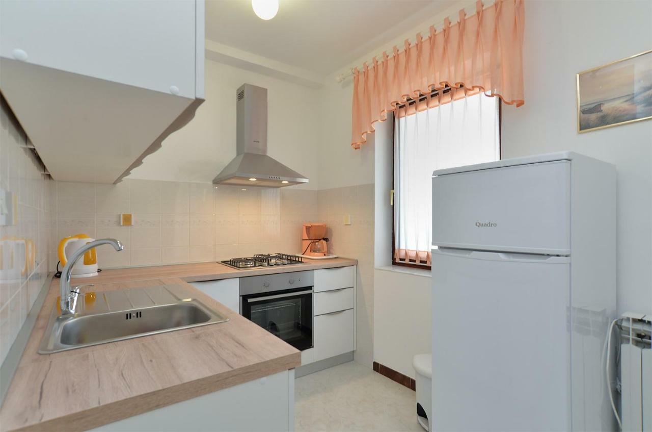 Apartment Gracijela 827 เมดูลิน ภายนอก รูปภาพ